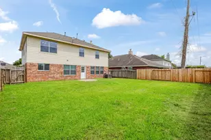 10614 Halifax Brook St, Houston, TX 77089 - Photo 21
