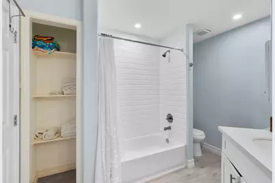 7600 Seawall Boulevard #109, Galveston, TX 77551 - Photo 13