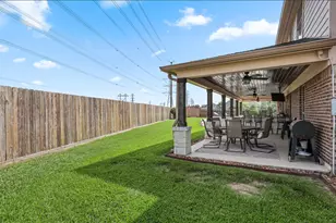 2202 Tracy Way, Deer Park, TX 77536 - Photo 47