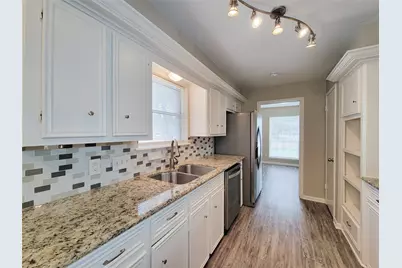 1114 Copper Creek Drive, Katy, TX 77450 - Photo 3