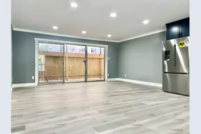 2516 Commonwealth Street #102, Houston, TX 77006 - Photo 5