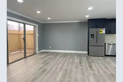 2516 Commonwealth Street #102, Houston, TX 77006 - Photo 3