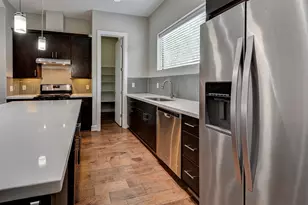 607 Sydnor St, Houston, TX 77020 - Photo 5