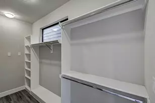 607 Sydnor St, Houston, TX 77020 - Photo 29