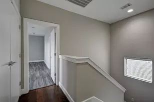 607 Sydnor St, Houston, TX 77020 - Photo 21