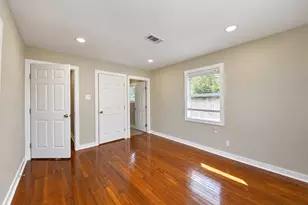1837 Wycliffe Dr, Houston, TX 77043 - Photo 15