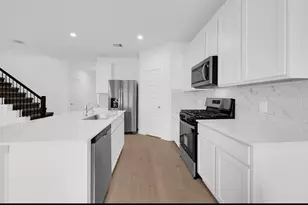 31827 Kellan Grv Ct, Fulshear, TX 77441 - Photo 5
