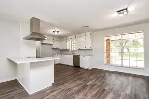 279 Lakeview 3 Rd, El Campo, TX 77437 - Photo 11