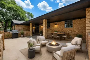 279 Lakeview 3 Rd, El Campo, TX 77437 - Photo 1