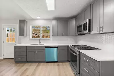 22907 Lemon Grove Drive, Spring, TX 77373 - Photo 11