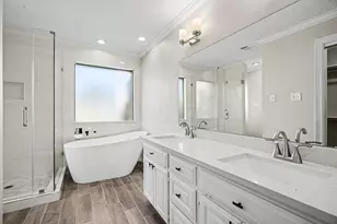 107 Sandalwood Dr, Lake Jackson, TX 77566 - Photo 19