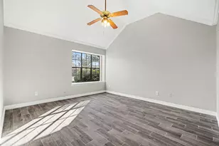 107 Sandalwood Dr, Lake Jackson, TX 77566 - Photo 17