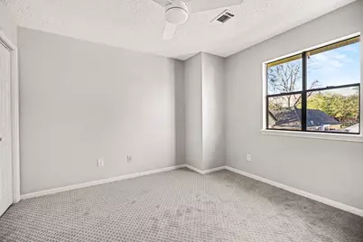 107 Sandalwood Drive, Lake Jackson, TX 77566 - Photo 25