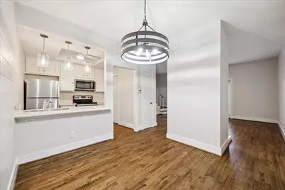 11711 Memorial Drive #55, Houston, TX 77024 - Photo 9