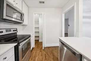 11711 Memorial Dr, Houston, TX 77024 - Photo 13