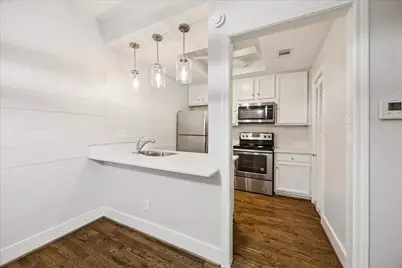 11711 Memorial Drive #55, Houston, TX 77024 - Photo 11