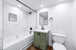 106 Palm Dr, Liverpool, TX 77577 - Photo 25