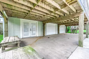 106 Palm Dr, Liverpool, TX 77577 - Photo 27