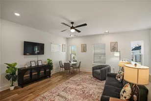 8017 -B Cora St, Houston, TX 77088 - Photo 7