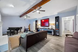 1902 Eagle Falls St, Houston, TX 77077 - Photo 7