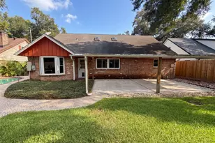 5116 E Bayou Dr, Dickinson, TX 77539 - Photo 5