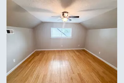 5116 E Bayou Drive, Dickinson, TX 77539 - Photo 13