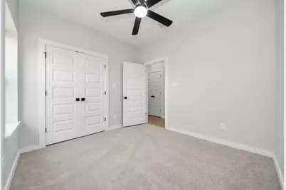 9824 Nedwald Street, Houston, TX 77029 - Photo 31