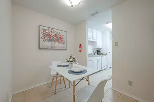 7900 N Stadium Dr, Houston, TX 77030 - Photo 5