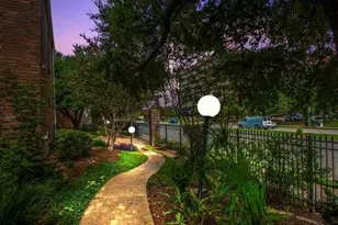 7900 N Stadium Dr, Houston, TX 77030 - Photo 15