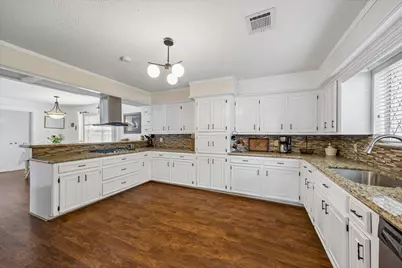 5327 Lacreek Lane, Spring, TX 77379 - Photo 15