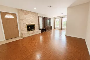 10602 Sandpiper Dr, Houston, TX 77096 - Photo 3