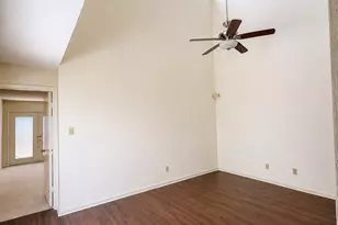 10602 Sandpiper Dr, Houston, TX 77096 - Photo 13
