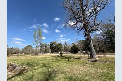 1821 E Beverly Drive, Shepherd, TX 77371 - Photo 23