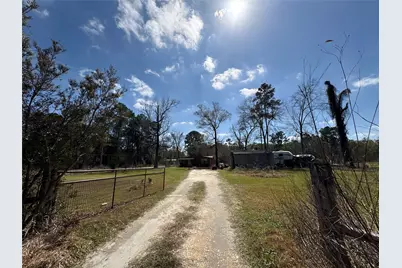 1821 E Beverly Drive, Shepherd, TX 77371 - Photo 19