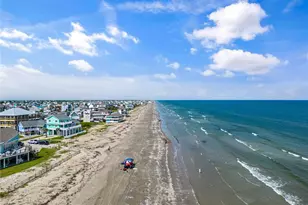 4239 Spoonbill Ln, Galveston, TX 77554 - Photo 41