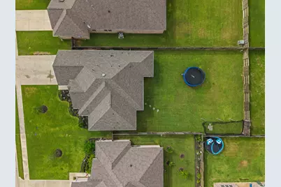 426 Hunters Crossing Drive, Sealy, TX 77474 - Photo 23