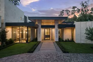 9010 Memorial Dr, Houston, TX 77024 - Photo 3