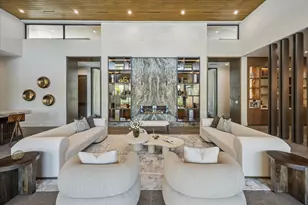 9010 Memorial Dr, Houston, TX 77024 - Photo 7