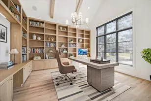 205 Fleetway Dr, Hunters Creek Village, TX 77024 - Photo 3