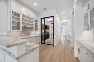 205 Fleetway Dr, Hunters Creek Village, TX 77024 - Photo 19