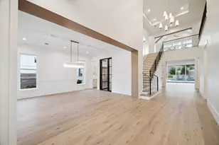 205 Fleetway Dr, Hunters Creek Village, TX 77024 - Photo 11