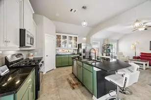 17064 Easter Lily, Conroe, TX 77385 - Photo 3