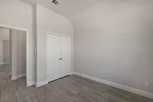 10102 Water Harbor Dr, Missouri City, TX 77459 - Photo 7