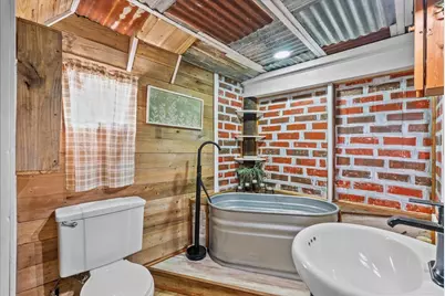 711 10th Street, Dickinson, TX 77539 - Photo 23