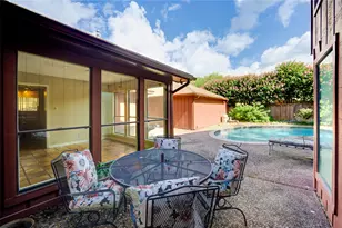 12530 Olympia Dr, Houston, TX 77077 - Photo 5