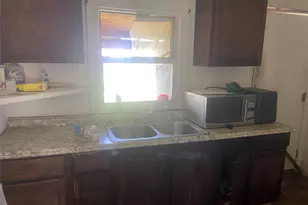 7205 S Hall St, Houston, TX 77028 - Photo 11