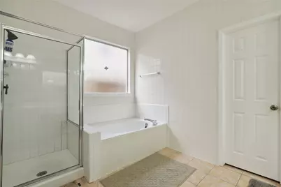 8506 Regalbrook Drive, Houston, TX 77095 - Photo 17