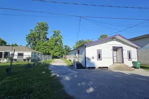 5914 Wayne St, Houston, TX 77026 - Photo 3