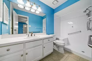 10423 Schaper Rd, Galveston, TX 77554 - Photo 9