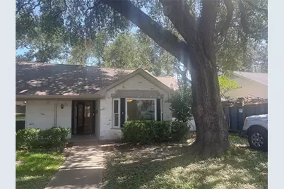 7819 Skyline Drive, Houston, TX 77063 - Photo 3